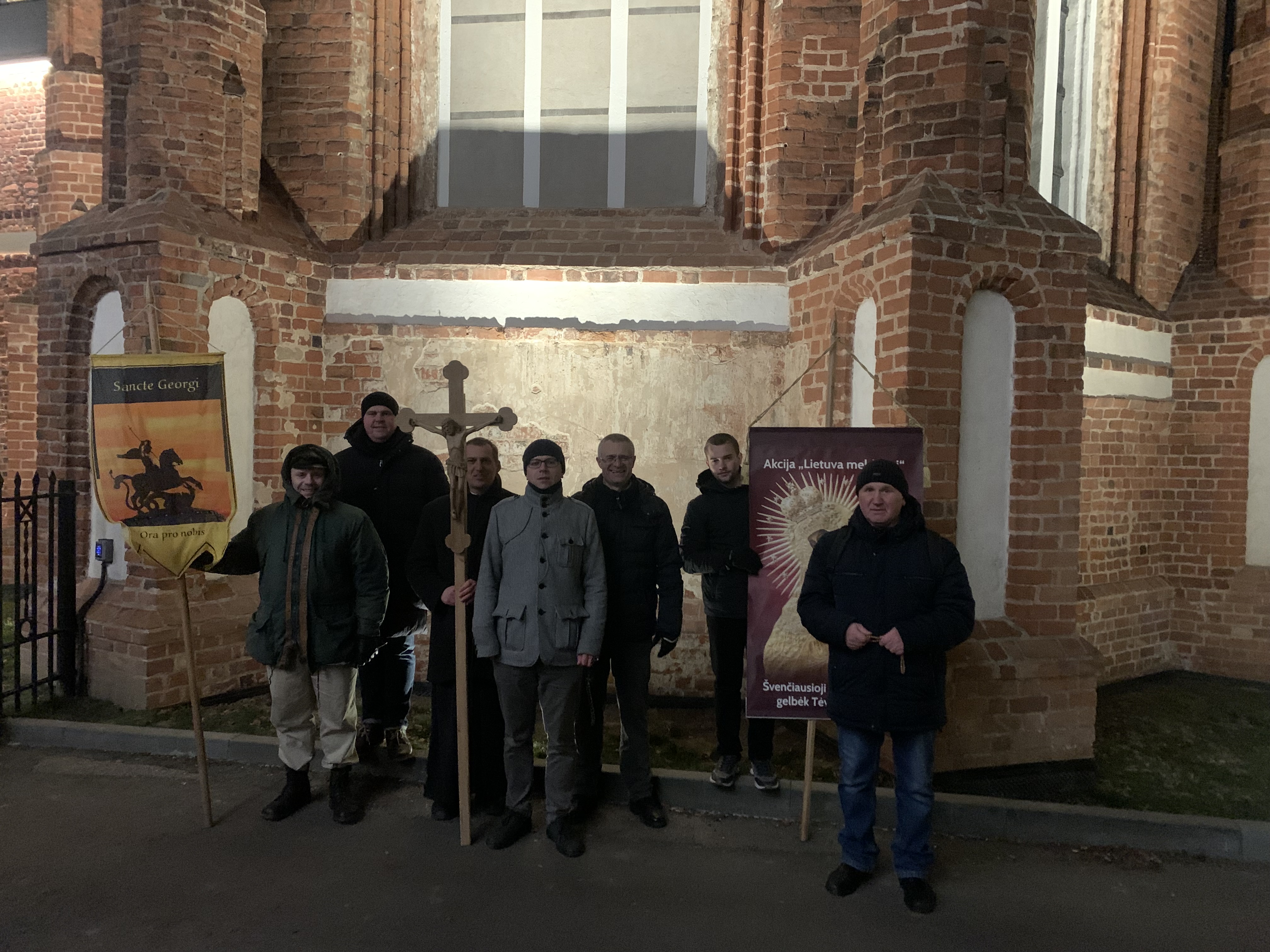 Prisijungė vienas naujas žmogus
